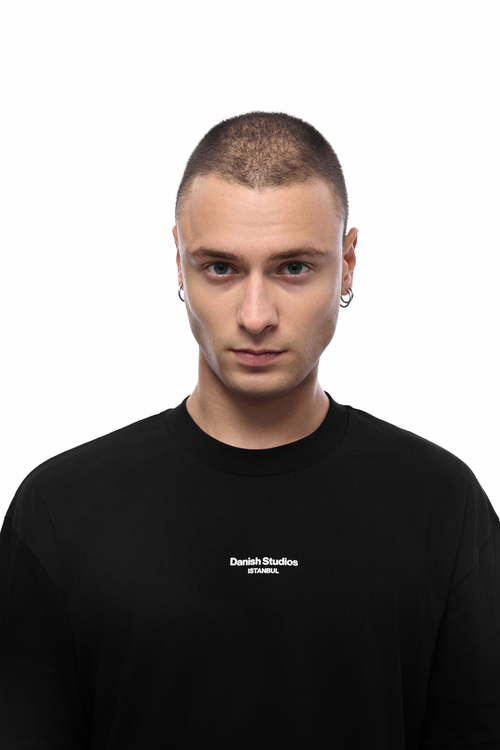 TEE 001