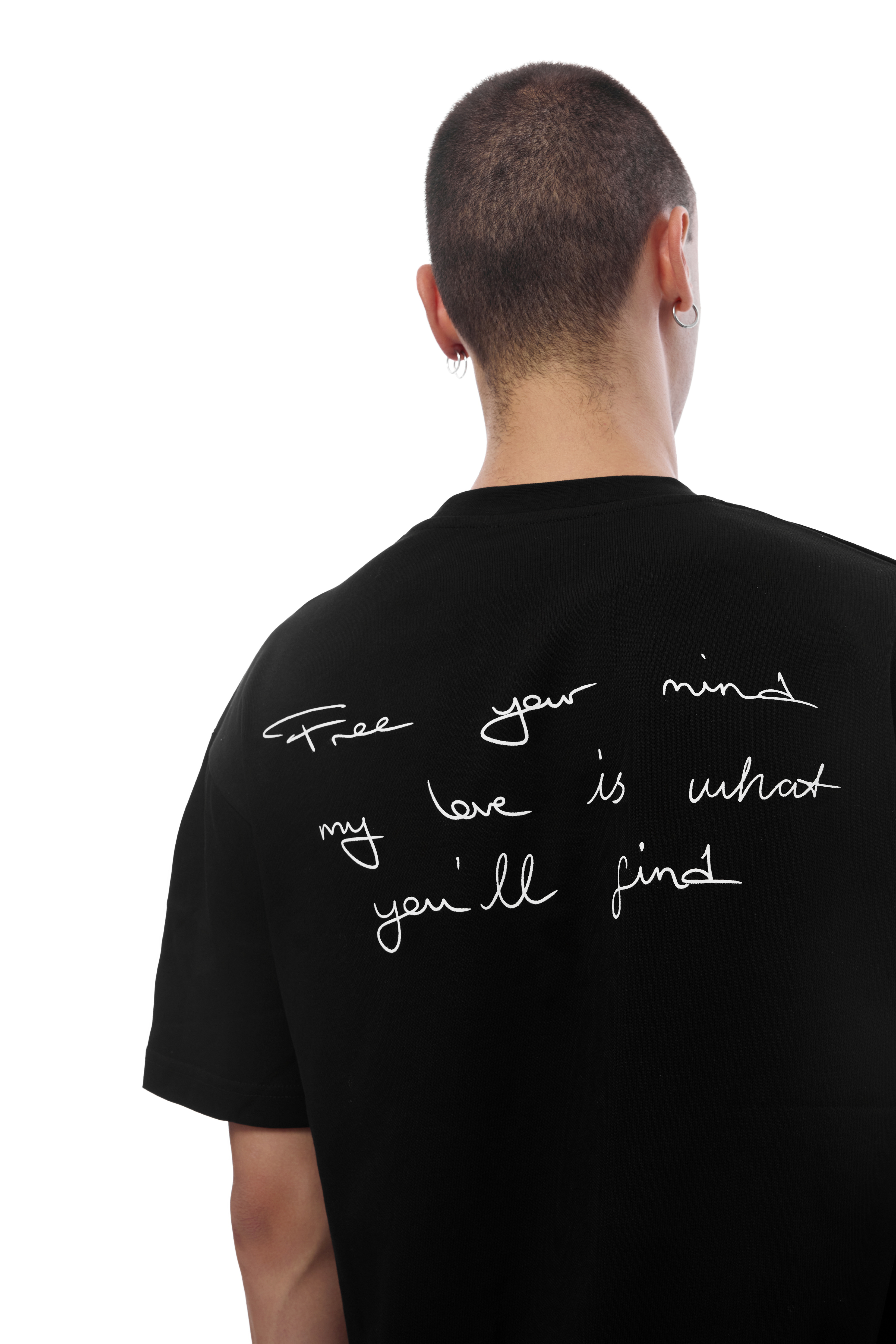TEE 001